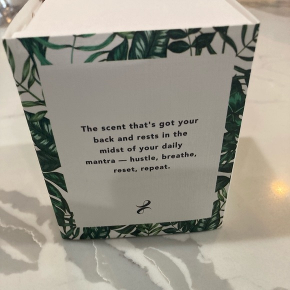 Jasmine Candle - Picture 5 of 5